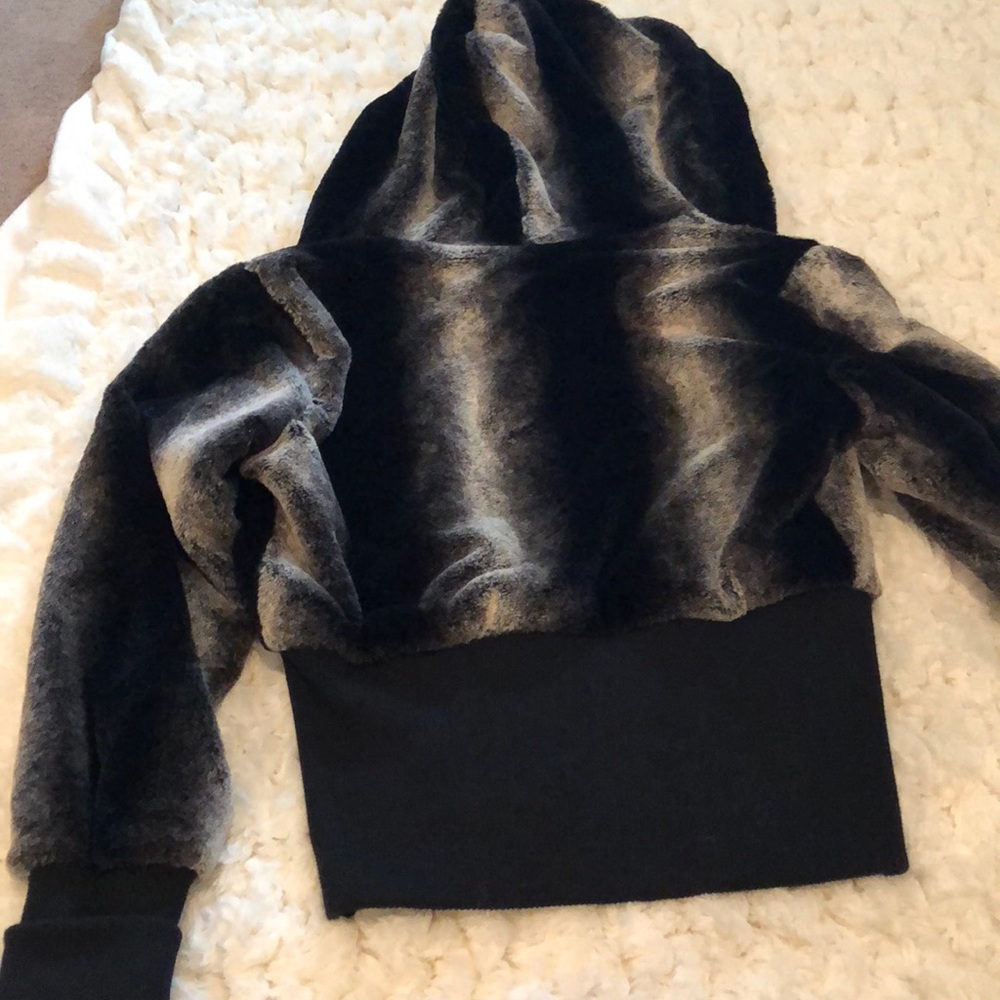 Bebe Jacket - image 7
